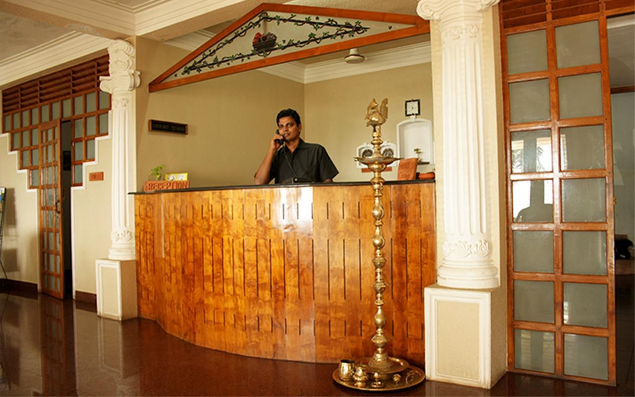 Raja Hotel Ковалам Экстерьер фото